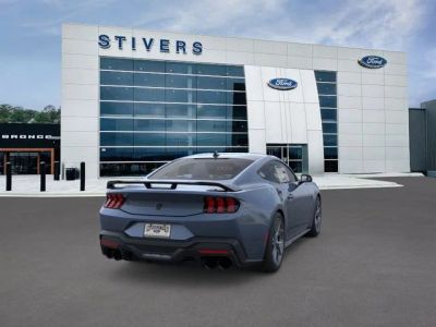 2026 Ford Mustang - Photo 8