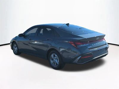 2026 Hyundai ELANTRA — photo 7 view
