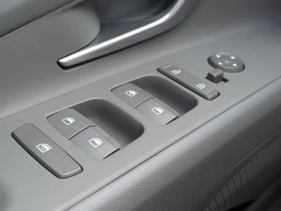2026 Hyundai ELANTRA — photo 26 view