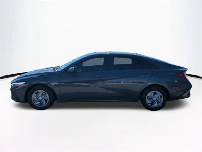 2026 Hyundai ELANTRA — photo 8 view
