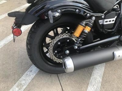 2025 Yamaha Bolt R-Spec - Photo 12