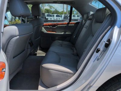 2006 Lexus LS — photo 13 view