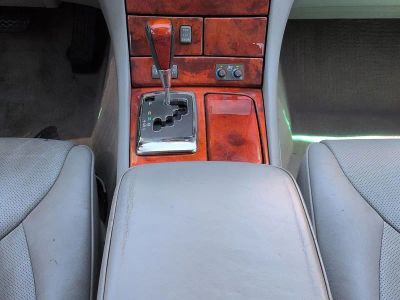 2006 Lexus LS — photo 18 view
