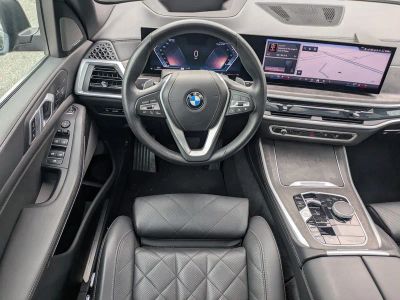 2025 BMW X5 — photo 16 view