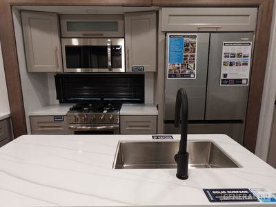 2026 Alliance RV Paradigm - Photo 7