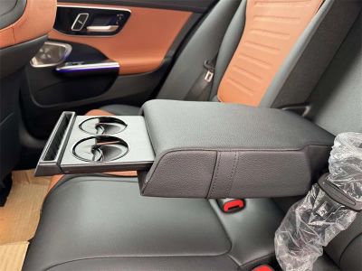 2026 Mercedes-Benz C-Class — photo 31 view