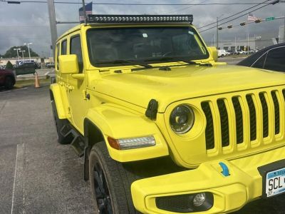 2023 Jeep Wrangler - Photo 2