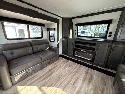2026 Venture SportTrek 5 Touring Edition - Photo 19