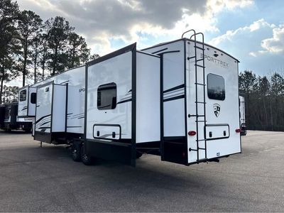 2026 Venture SportTrek 5 Touring Edition - Photo 5