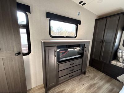 2026 Venture SportTrek 5 Touring Edition - Photo 58