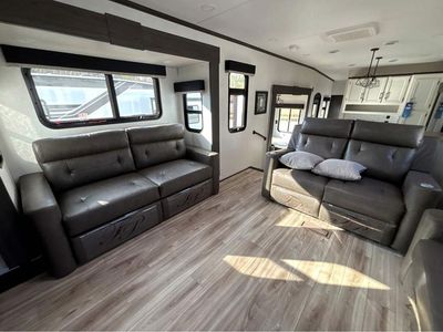 2026 Venture SportTrek 5 Touring Edition - Photo 21