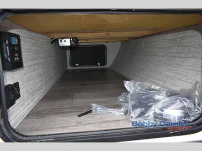 2026 Coachmen RV Catalina Legacy Edition - Photo 8
