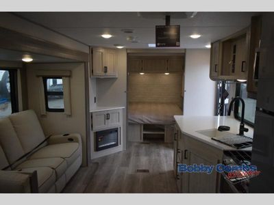 2026 Coachmen RV Catalina Legacy Edition - Photo 12