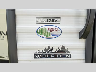 2024 Forest River Cherokee Wolf Den - Photo 12