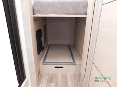 2025 Tiffin Motorhomes Wayfarer - Photo 28