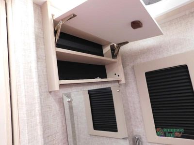 2025 Tiffin Motorhomes Wayfarer - Photo 25