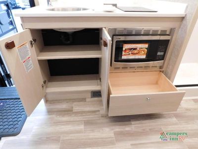 2025 Tiffin Motorhomes Wayfarer - Photo 15