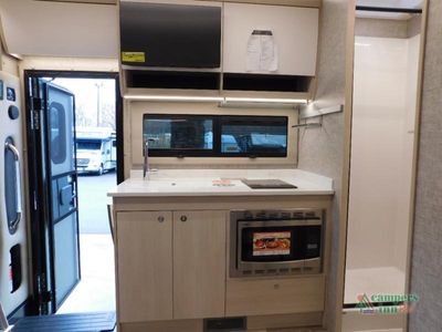 2025 Tiffin Motorhomes Wayfarer - Photo 14