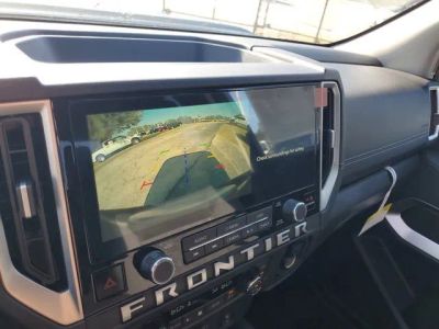 2026 Nissan Frontier — photo 16 view