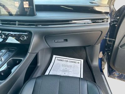 2023 INFINITI QX60 — photo 18 view