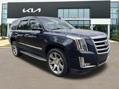 2017 CADILLAC Escalade Luxury in Dark Adriatic Blue — front three-quarter view