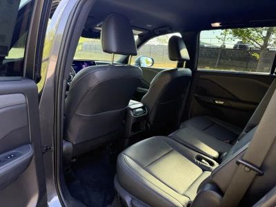 2025 Lexus TX - Photo 24