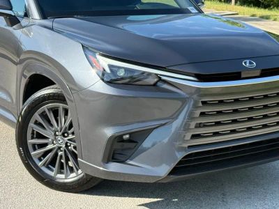 2025 Lexus TX - Photo 4