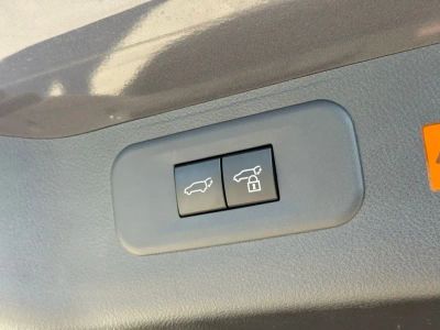 2025 Lexus TX - Photo 15