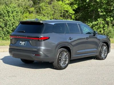 2025 Lexus TX - Photo 11