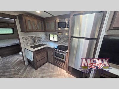 2021 Dutchmen RV Astoria - Photo 7