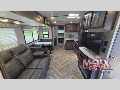 2021 Dutchmen RV Astoria - Photo 3