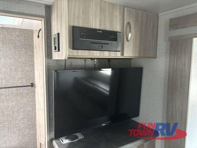 2022 Winnebago Industries Towables Micro Minnie FLX - Photo 12