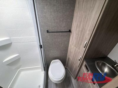 2022 Winnebago Industries Towables Micro Minnie FLX - Photo 16