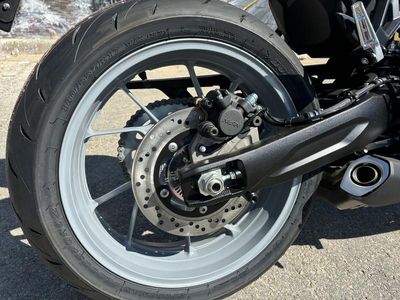 2025 Suzuki GSX-8R - Photo 7