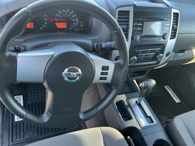 2013 Nissan Xterra — photo 14 view