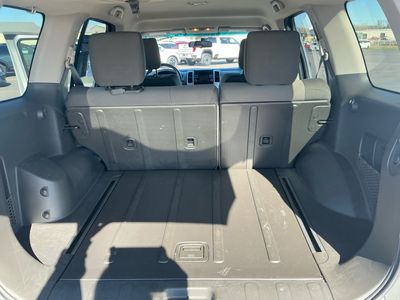 2013 Nissan Xterra — photo 17 view