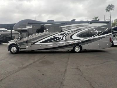 2023 Thor Motor Coach PASADENA — photo 21 view