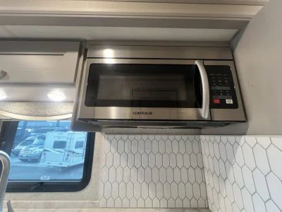 2023 Thor Motor Coach PASADENA — photo 11 view