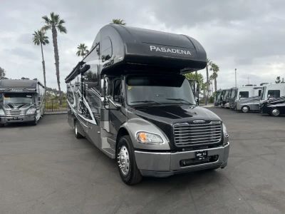 2023 Thor Motor Coach PASADENA — front three-quarter view