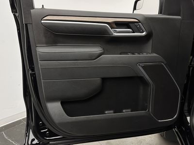 2026 Chevrolet Silverado 1500 - Photo 10
