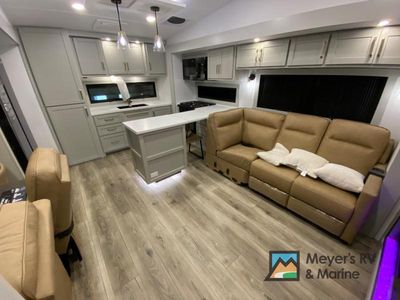 2026 Brinkley Model Z - Photo 8