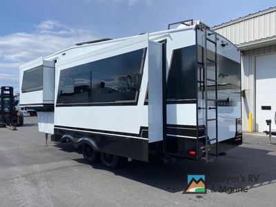 2026 Brinkley Model Z - Photo 3