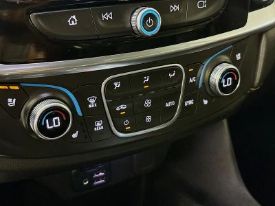 2020 Chevrolet Traverse — photo 16 view