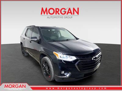2020 Chevrolet Traverse Premier in Black Metallic — front three-quarter view