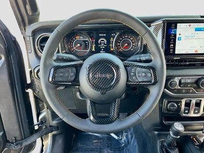 2024 Jeep Wrangler — photo 11 view