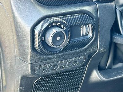 2024 Jeep Wrangler — photo 10 view