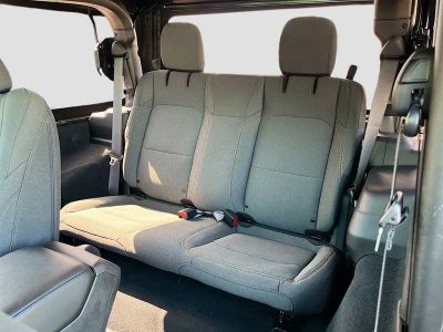 2024 Jeep Wrangler — photo 23 view