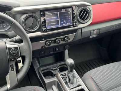 2022 Toyota Tacoma - Photo 25