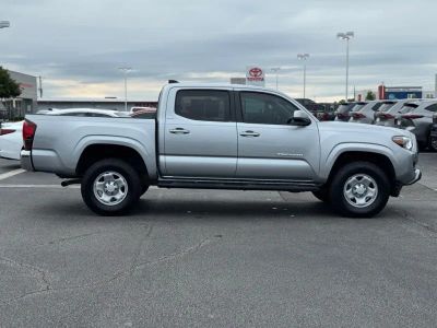 2022 Toyota Tacoma - Photo 7