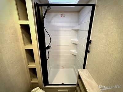 2026 Ember RV E-Series - Photo 16